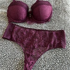 Victoria’s Secret push-up burgundy, sexy set